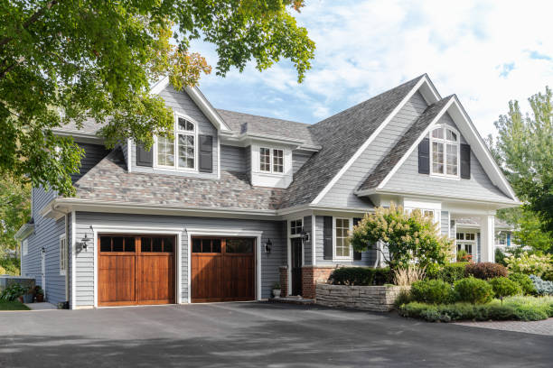 Best Asphalt Shingles Roofing  in Lake Ronkonkoma, NY